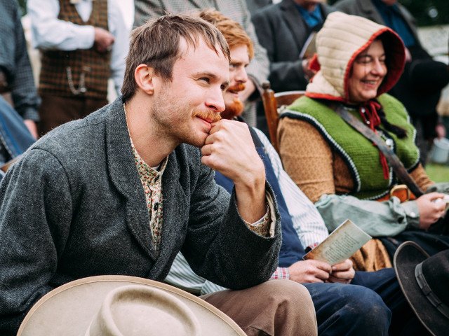 30+ nume amuzante: de la Ramurel Pastrama la Strut Modest si