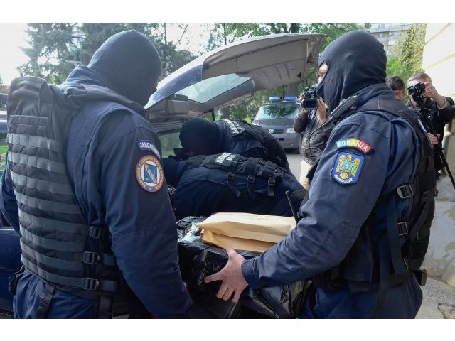 IGPR: Percheziții în București și în 12 județe într-un dosar de delapidare....