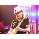 VIDEO Carlos Santana a leșinat &icirc;n timpul unui concert