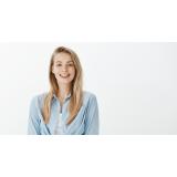 Libertatea de a alege și puterea de a z&acirc;mbi: Cum ne definim fericirea și succesul, dincolo de așteptările celorlalți