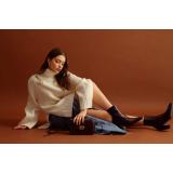 Rochia tricotată &icirc;n 5 variante: cum o porți iarna fără să pară mereu aceeași