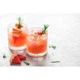 4 modalități creative prin care te poți răcori vara aceasta