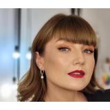 Alexandra Ungureanu a primit mai multe palme de la viață. Ce a declarat despre moartea tatălui său: &bdquo; La două zile după &icirc;nmorm&acirc;ntare eram pe scenă&rdquo;