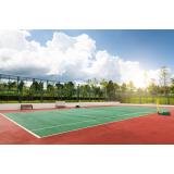 Amenajarea unui teren de tenis: 10 echipamentele esențiale