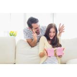 Cadouri deosebite pe care le poți oferi femeilor din viața ta 