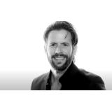 Actorul Christian Oliver și fiicele sale au murit. A avut loc un accident aviatic