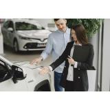 Cum poate un broker auto să te ajute să găsești mașina perfectă