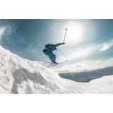 Cum pregătim eficient bagajul de vacanță pentru schi? 