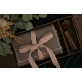 Cum să alegi coșul cadou ideal pentru angajații tăi