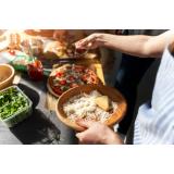 Cum să cucerești prin gust: Rețete italiene care &icirc;ți vor face prietenii să revină