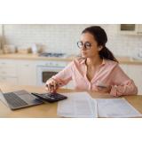 Cum să &icirc;ți gestionezi mai bine finanțele personale &icirc;n 2025