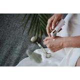 De ce e important să folosim cremă cu protecție solară (SPF) pe tot parcursul anului