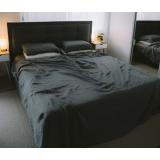 Luxul accesibil care transformă dormitorul &icirc;ntr-un sanctuar: ce dimensiune de pat ai nevoie?