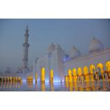 Sfaturi și recomandări utile pentru o călătorie de neuitat &icirc;n Abu Dhabi