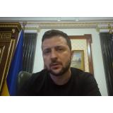 Zelenski, pentru prima dată &icirc;n tricou negru, de la &icirc;nceputul războiului: "Pierdem zilnic &icirc;ntre 60 şi 100 de soldaţi"