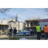 Accident pe un șantier din Timișoara. Cofragul unui planșeu s-a prăbușit &icirc;n timp ce muncitorii turnau beton la o parcare supraterană 