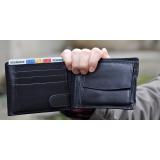 Actele de identitate ar putea fi eliberate la orice serviciu de evidență a persoanelor