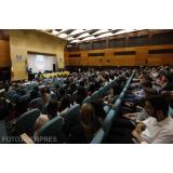 Admitere facultate 2022: studenții ar putea da licența mai t&acirc;rziu 