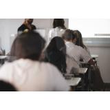 Admitere liceu 2023. Crește numărul de locuri alocate pentru elevi &icirc;n anul școlar viitor. 2.000 de locuri mai puțin la &icirc;nvățăm&acirc;ntul primar