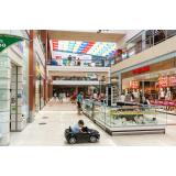 Alertă cu bombă la mall-ul din Constanţa. Clădirea a fost evacuată de urgență