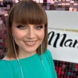 La 42 de ani, Alexandra Ungureanu a achiziționat un apartament &icirc;n sectorul 3 din București, aproape finalizat, dar continuă să locuiască cu mama ei.