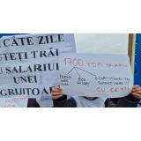Angajații din &icirc;nvățăm&acirc;nt protestează la sediul Guvernului. Ce solicită 