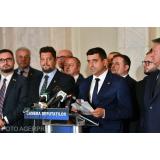 AUR vrea să interzică utilizarea insectelor &icirc;n producția de hrană pentru populație. Proiect de lege depus la Parlament 