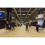 Un bărbat a decedat &icirc;n stația de metrou Piața Unirii. Medicii nu l-au mai putu salva