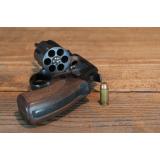 Fiul unui cunoscut procuror din Constanța s-a &icirc;mpușcat &icirc;n cap