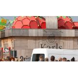 Bătaie &icirc;ntre 100 de rom&acirc;ni și ucraineni plecați la cules de căpșuni &icirc;n Germania. Poliția a fost chemată de urgență