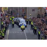 Britanicii sunt &icirc;ndemnați să nu aducă ursuleți sau baloane &icirc;n semn de omagiu pentru Regina Elisabeta a II-a 