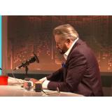 Cătălin Botezatu, operat &icirc;n aceeași zi cu tatăl lui. Dezvăluiri neașteptate despre relația lor