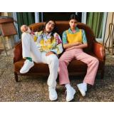 Culorile care cuceresc ținutele sezonului cald