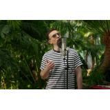 Ce meserii a avut Denis Roabeș &icirc;nainte de a se muta &icirc;n Rom&acirc;nia. Antrenorului de la Vocea Rom&acirc;niei nu i-a fost ușor