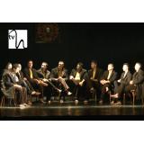 Din spatele gratiilor, direct pe scena Teatrului Nottara. Deținuții din Rahova au intrat &icirc;n pielea personajelor lui Shakespeare, Hamlet