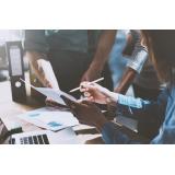 Cum integrezi tehnologia 4.0 ca să-ți crești afacerea online: 4 aspecte-cheie de care să ții cont