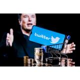 Elon Musk a preluat controlul Twitter