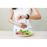 Fastingul, de la A la Z: Ce &icirc;nseamnă, cum se face și cum poate afecta corpul și mintea