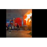 Filmarea cu &bdquo;Camionul lui Moș Crăciun&rdquo; &icirc;n flăcări pe o șosea din Rom&acirc;nia, cea mai vizionată pe BBC News. Reacția Coca-Cola