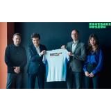 Nicușor Dan &icirc;n vizită la Football Museum Bucharest, primul muzeu din Rom&acirc;nia dedicat fotbalului