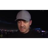 Glumele despre George Buhnici nu se mai opresc. Mircea Badea, ironic la adresa jurnalistului: &bdquo;Arăt ca un minor&rdquo;