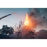 O biserică din Constanţa a luat foc chiar &icirc;n timpul slujbei. Credincioșii au fost evacuați de urgență