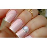 Kit unghii cu gel &icirc;n avantajul tău