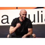 Mihai Bendeac a fost amendat cu 10.000 de lei de CNCD: &bdquo;A făcut o asociere nepotrivită &icirc;ntre o băutura alcoolică și...&rdquo;