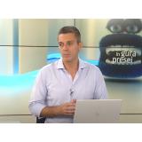 Mircea Badea, accident &icirc;nainte de emisiune. Mașina prezentatorului este distrusă: &bdquo;Număr de Ucraina&rdquo;