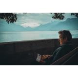 Mitul normalității: cartea scrisă de Gabor Mate ce te poate ajuta să &icirc;ți recapeți starea de bine 