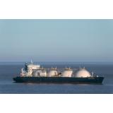 Nave &icirc;ncărcate cu gaze lichefiate plutesc &icirc;n largul coastelor europene, aștept&acirc;nd să crească prețurile