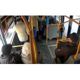 O primărie din Rom&acirc;nia &icirc;i amendează pe cei care urcă murdari &icirc;n autobuze. CNCD a decis sancționarea municipalității