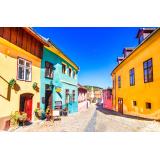 Turist &icirc;n Rom&acirc;nia. Cele mai frumoase 10 orașe din țară