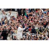 Paștele catolic este sărbătorit astăzi. Papa Francisc a ținut slujba religioasă la Vatican